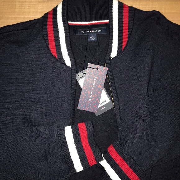 New With Tags Tommy Hilfiger Preppy Cardigan - Picture 4 of 5